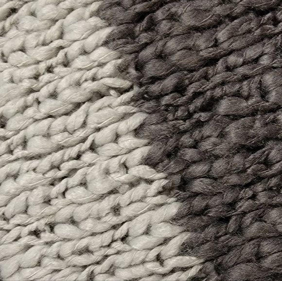 Cute! Gray Infinity Scarf ▪︎LC Lauren Conrad ▪︎Grays and Cream ▪︎ EUC - Picture 12 of 13